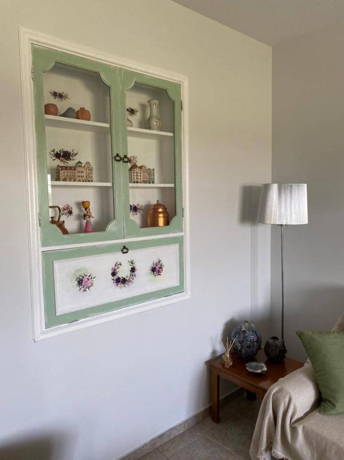 Polys Apartment And Paraskevi Studio With View Ptolemaida Luaran gambar