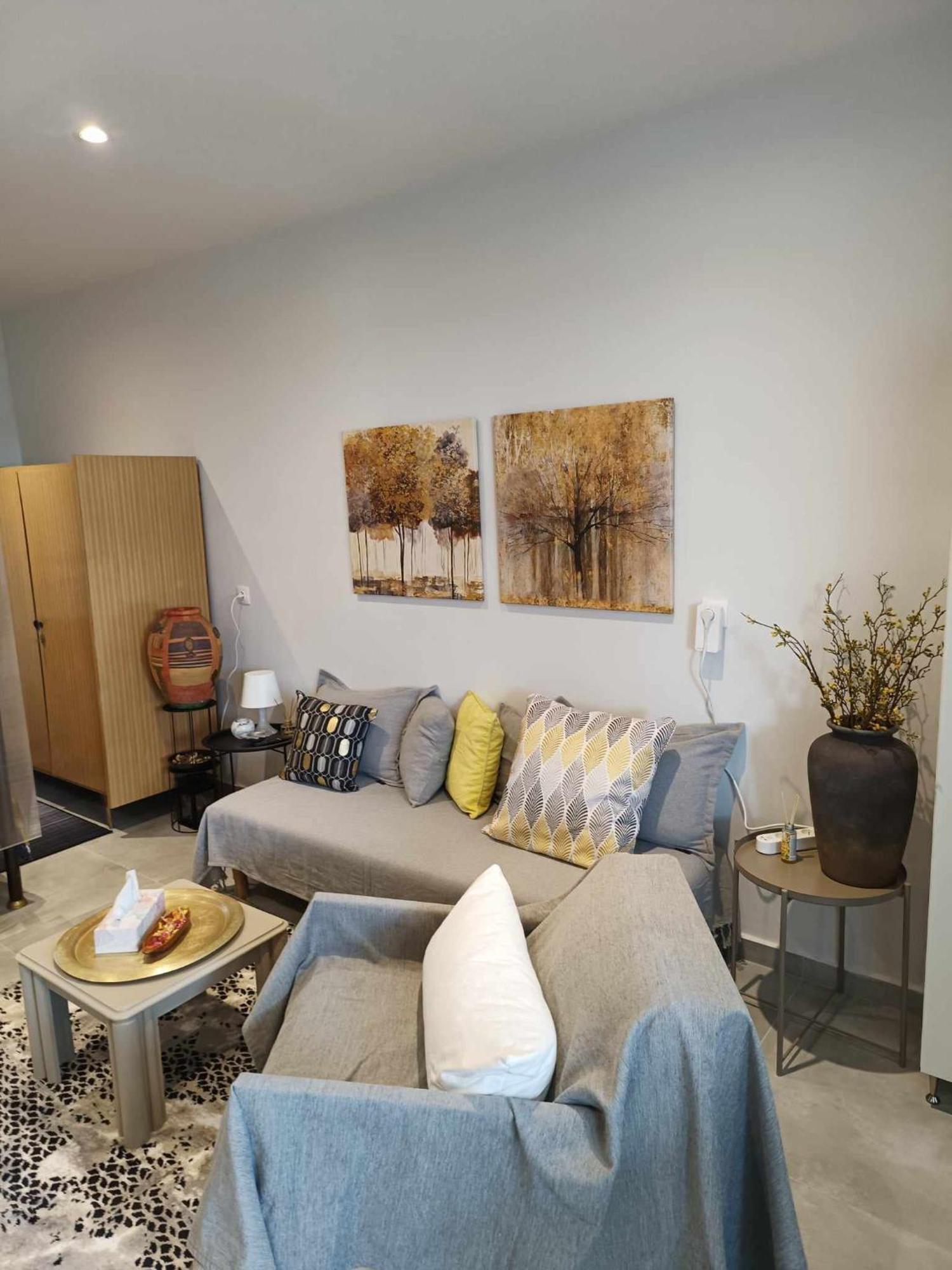 Polys Apartment And Paraskevi Studio With View Ptolemaida Luaran gambar